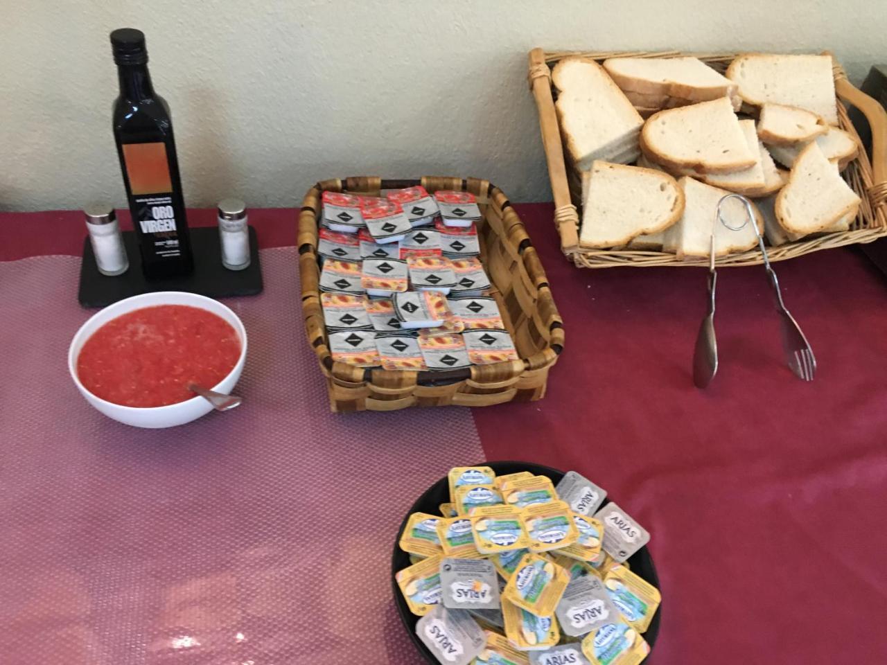 欧罗巴普林森帕多酒店 阿里纳斯·德·卡伯瑞勒斯 外观 照片